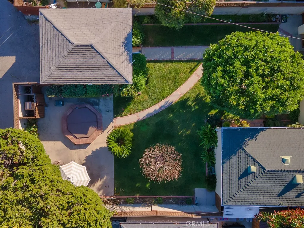 1516 N Pepper Street, Burbank, California 91505 home-pic-58