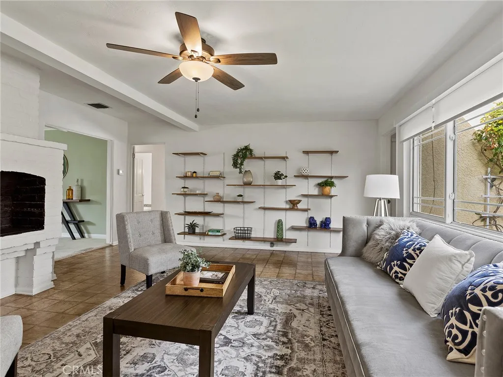 1516 N Pepper Street, Burbank, California 91505 home-pic-20