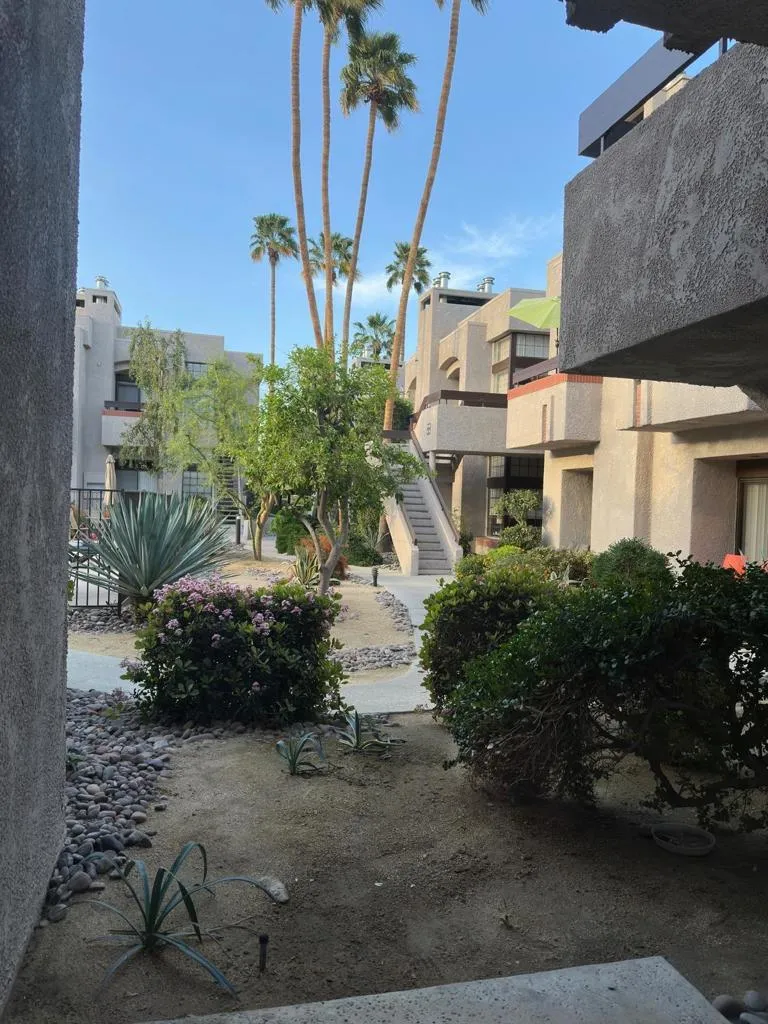 2601 S Broadmoor Drive 74, Palm Springs, California 92264 home-pic-23