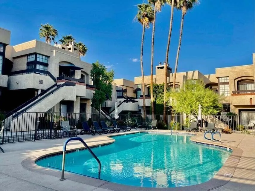 2601 S Broadmoor Drive 74, Palm Springs, California 92264 home-pic-25
