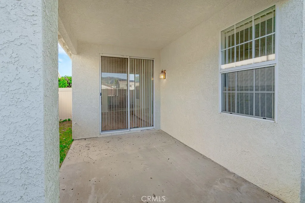 811 Camino De Plata, San Jacinto, California 92583 home-pic-37