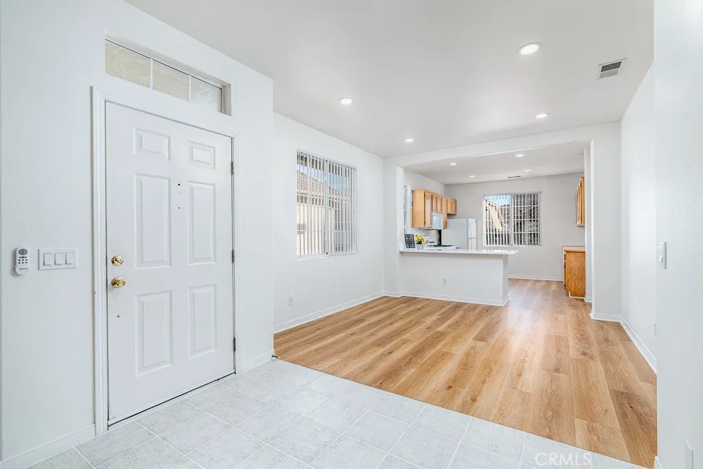 811 Camino De Plata, San Jacinto, California 92583 home-pic-24
