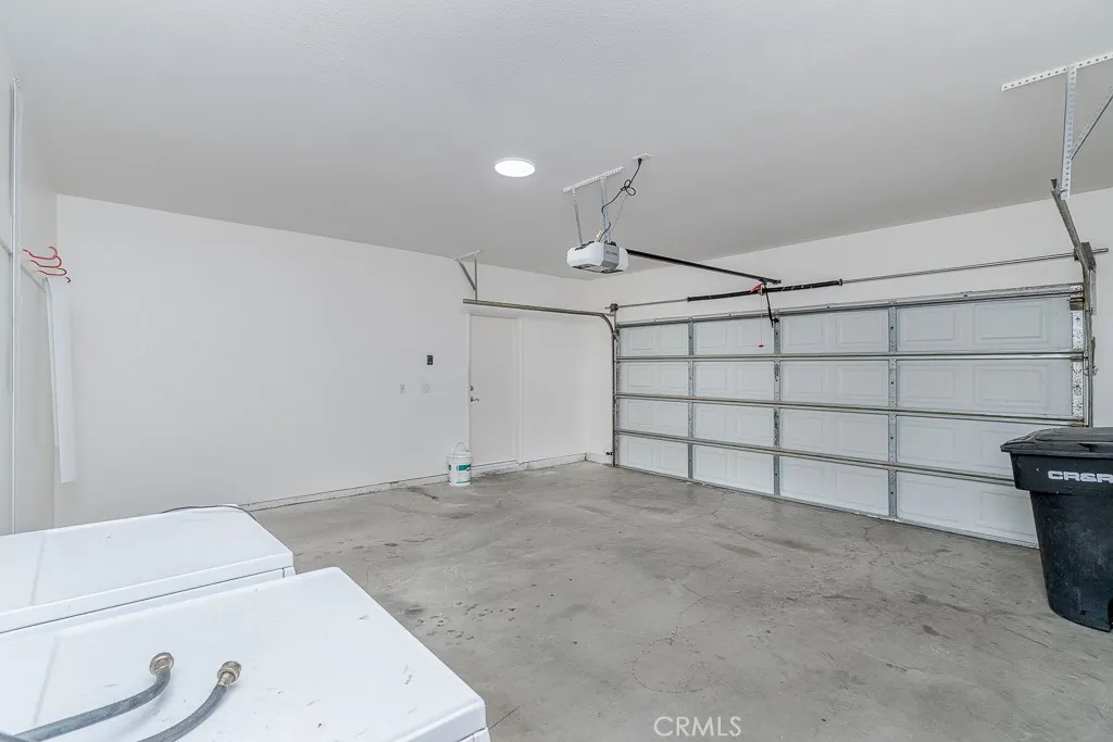 811 Camino De Plata, San Jacinto, California 92583 home-pic-29