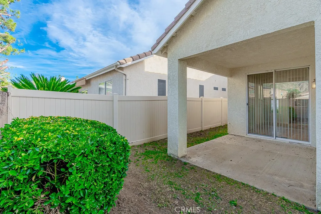 811 Camino De Plata, San Jacinto, California 92583 home-pic-35