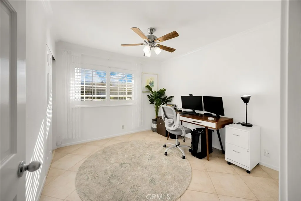7230 Sarsaparilla Drive, Corona, California 92881 home-pic-22