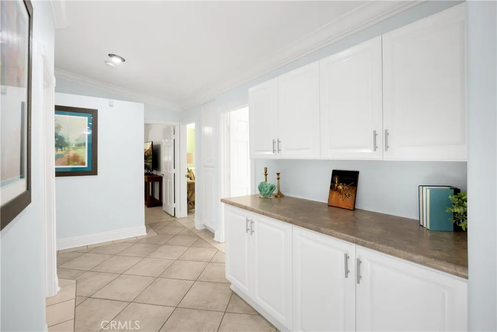 7230 Sarsaparilla Drive, Corona, California 92881 home-pic-21