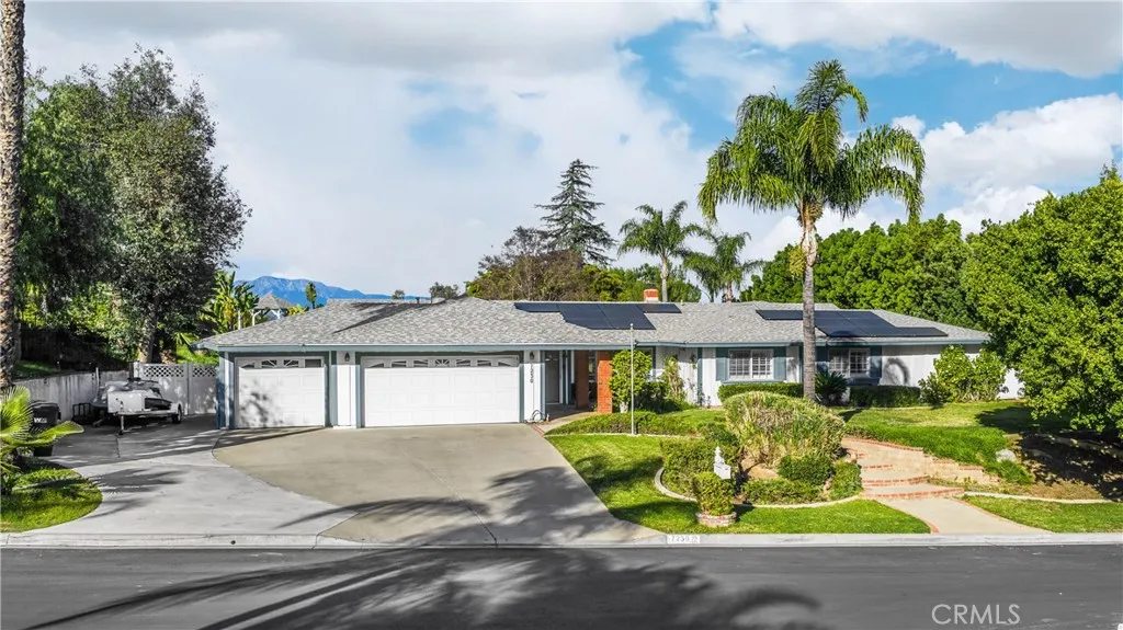7230 Sarsaparilla Drive, Corona, California 92881 home-pic-2