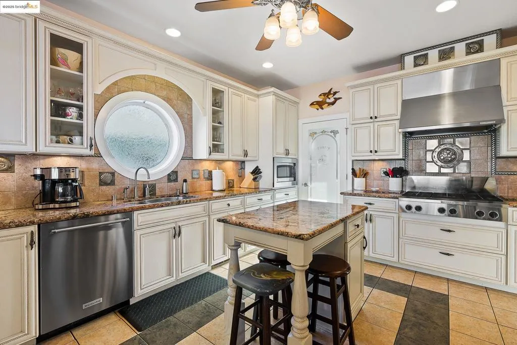 4415 4415 Willow Rd, Bethel Island, California 94511 home-pic-14