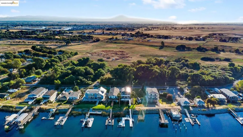 4415 4415 Willow Rd, Bethel Island, California 94511 home-pic-10