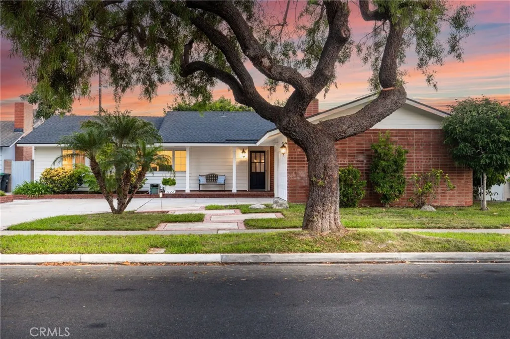 3122 Ruth Elaine Drive, Rossmoor, California 90720 home-pic-1