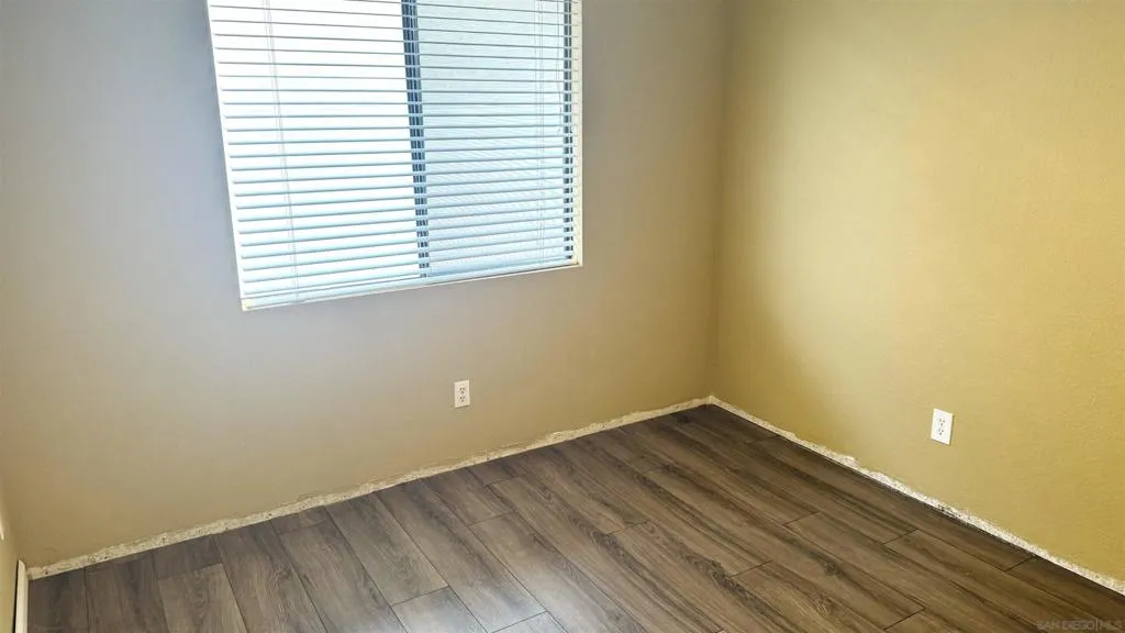 39607 Firethorn Court, Murrieta, California 92563 home-pic-17
