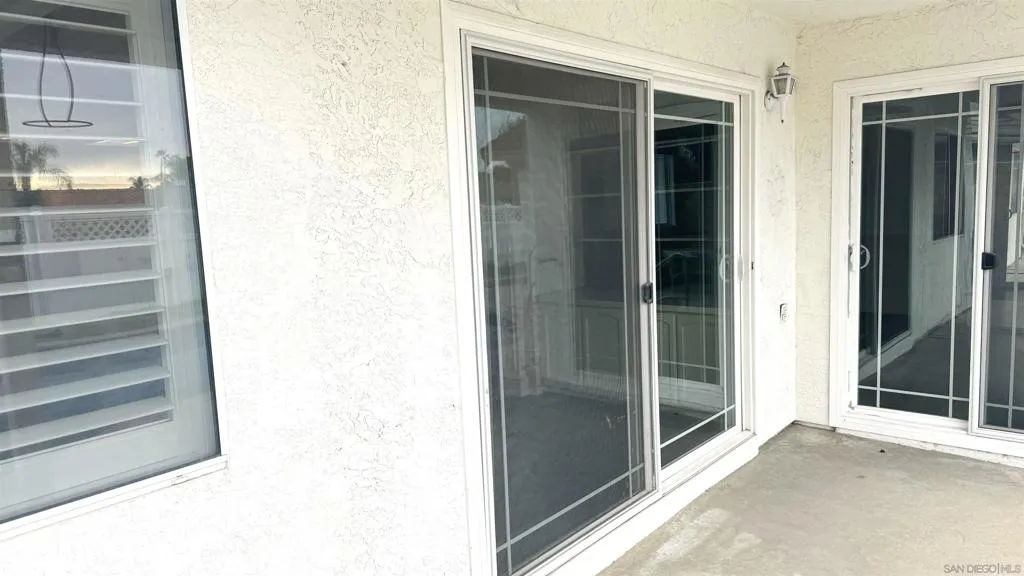 39607 Firethorn Court, Murrieta, California 92563 home-pic-15