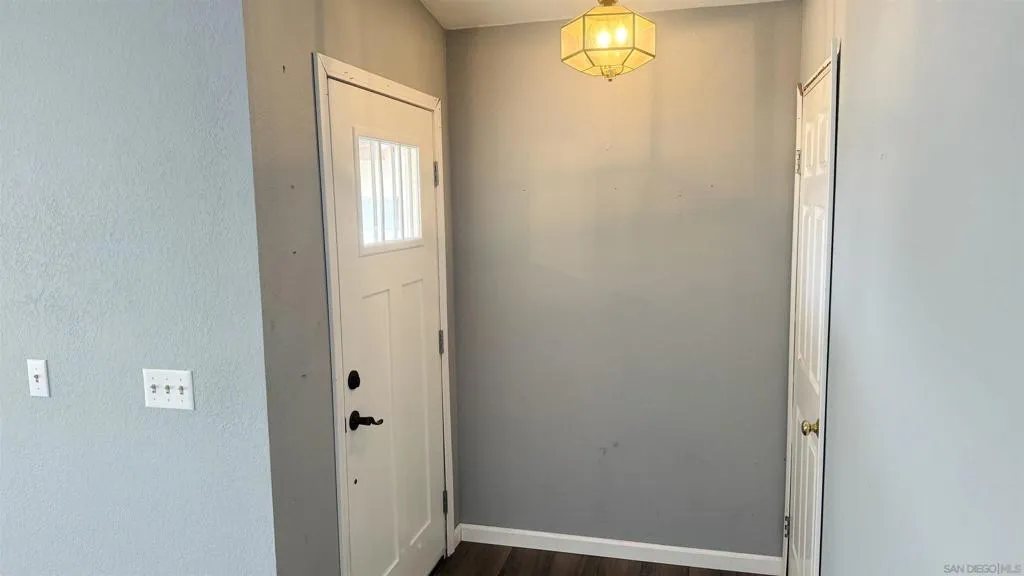 39607 Firethorn Court, Murrieta, California 92563 home-pic-38