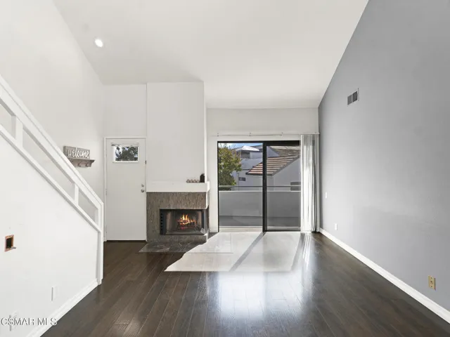 1158 Tivoli Ln #172, Simi Valley -HsHPro