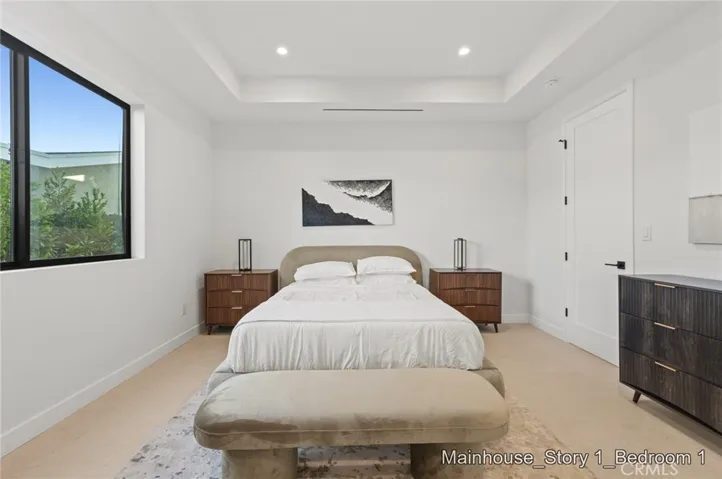 Main House - 1st Floor Master Bedroom 1