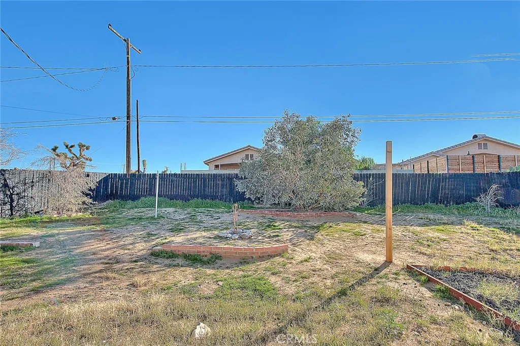 61673 Palm Vista, Joshua Tree, California 92252 home-pic-36