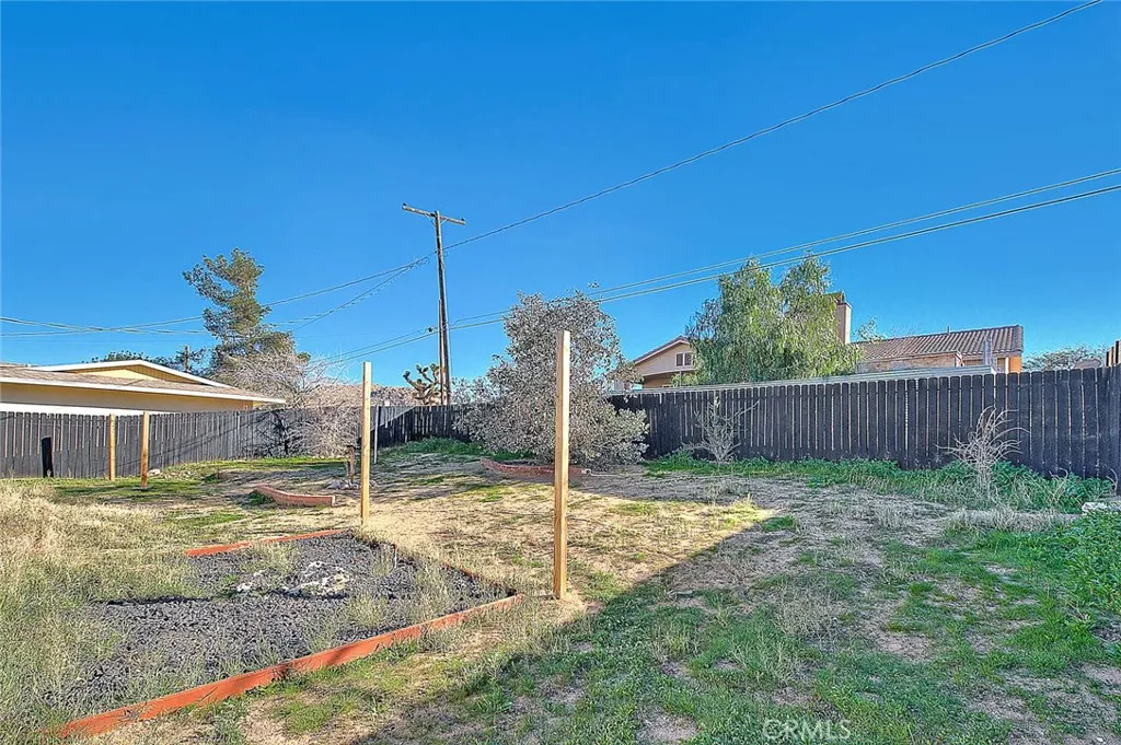 61673 Palm Vista, Joshua Tree, California 92252 home-pic-33