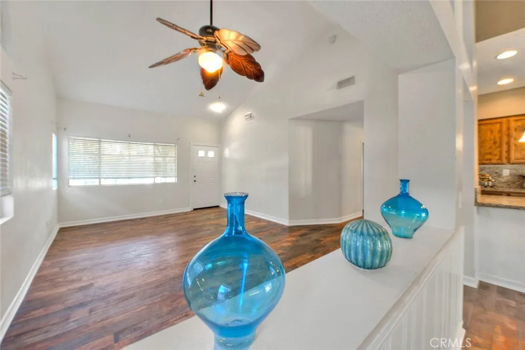 29345 Breakwater, Lake Elsinore, California 92530 home-pic-6