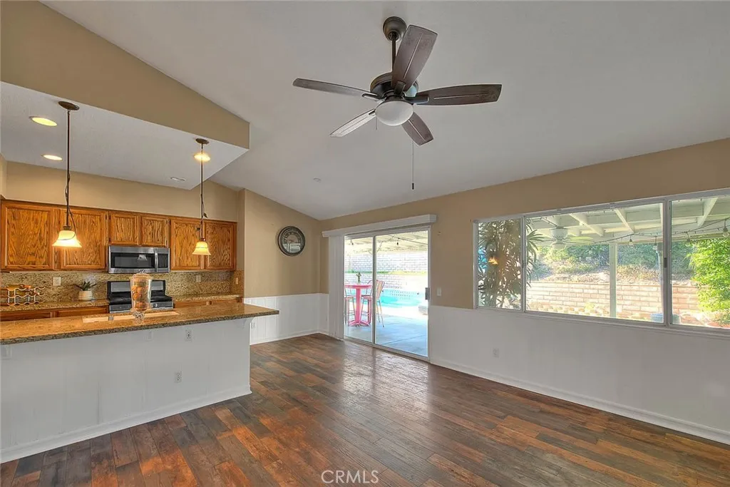 29345 Breakwater, Lake Elsinore, California 92530 home-pic-7