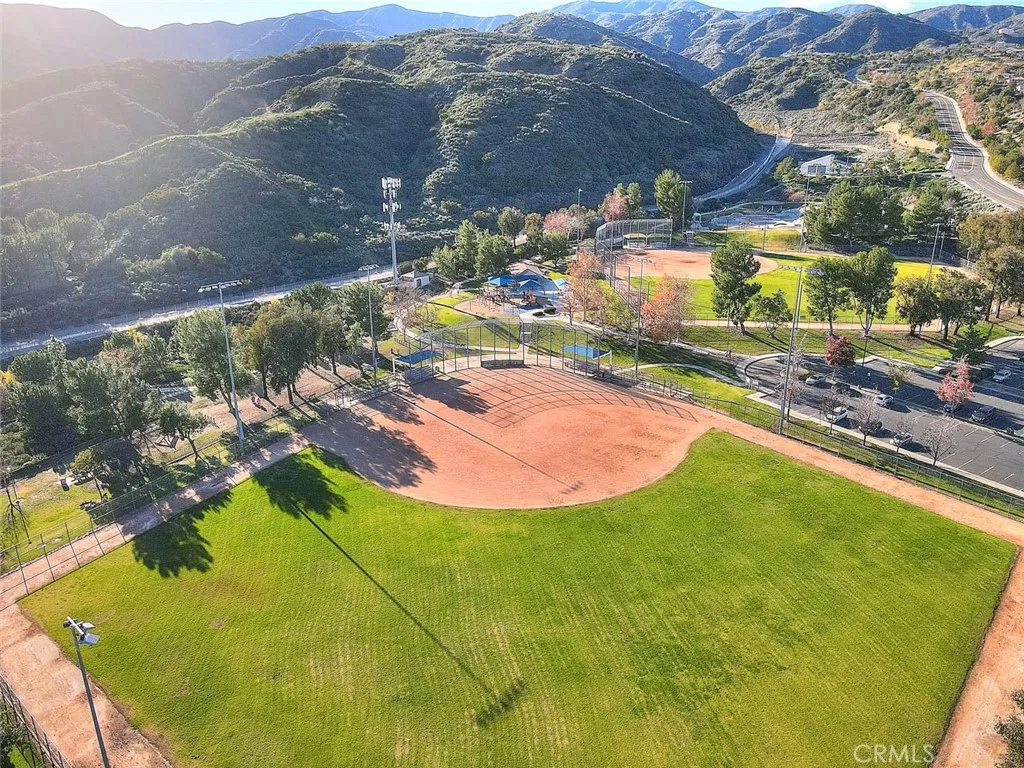 29345 Breakwater, Lake Elsinore, California 92530 home-pic-40