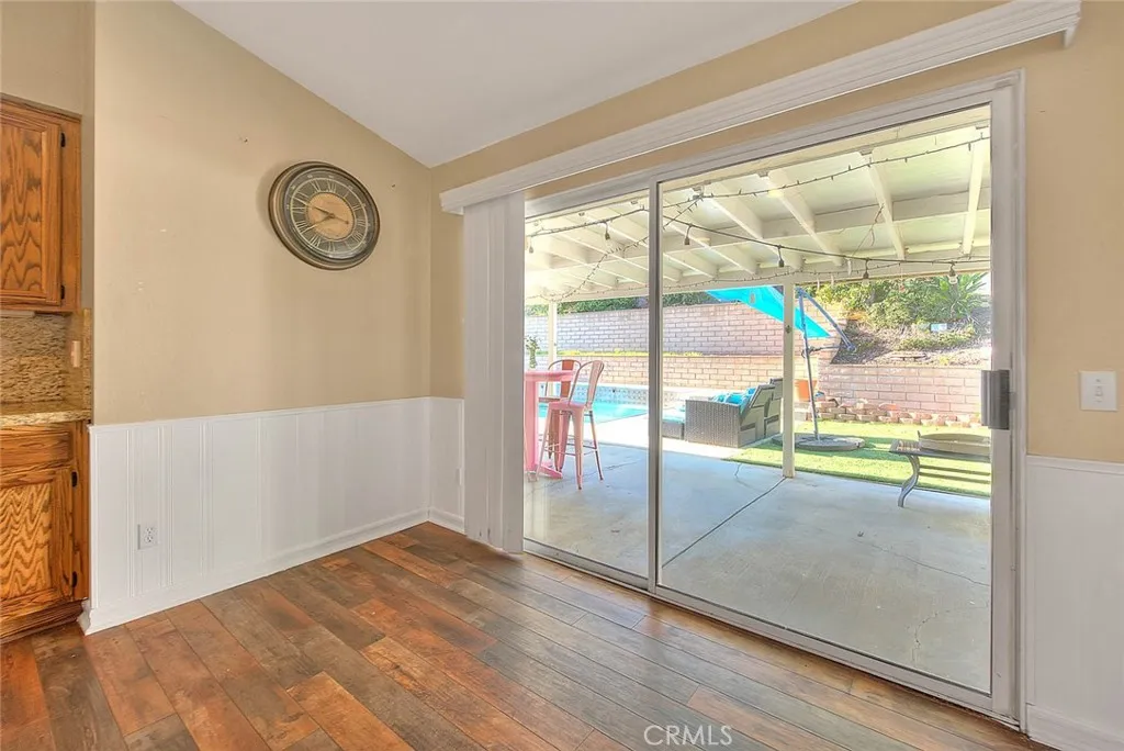 29345 Breakwater, Lake Elsinore, California 92530 home-pic-10
