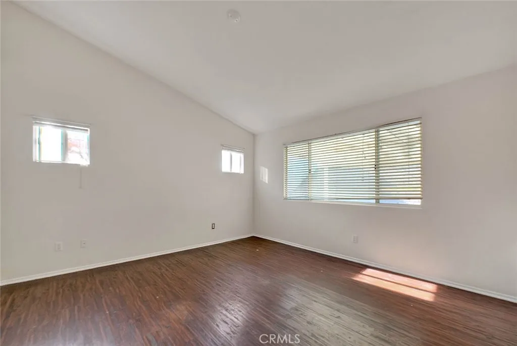 29345 Breakwater, Lake Elsinore, California 92530 home-pic-16