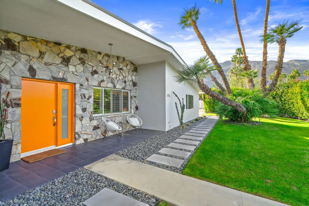 1175 E San Lucas Road, Palm Springs, California 92264 home-pic-5