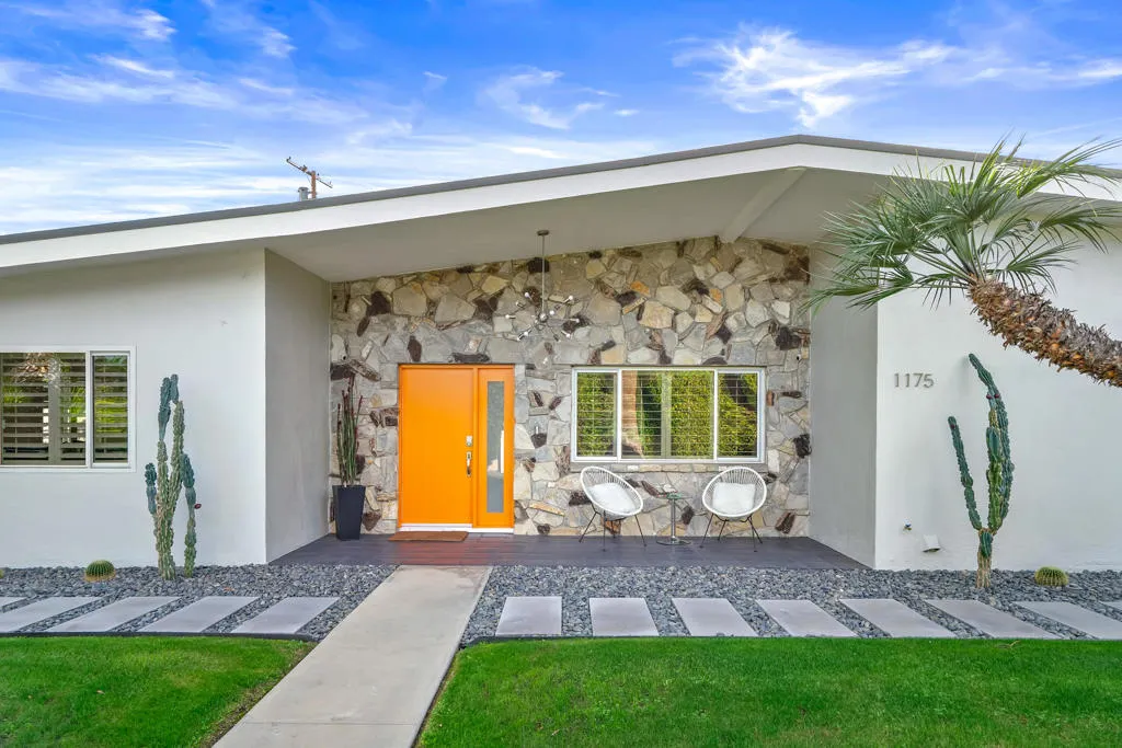 1175 E San Lucas Road, Palm Springs, California 92264 home-pic-4