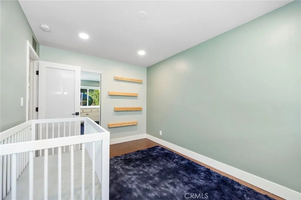 22561 Tula Drive, Saugus, California 91350 home-pic-29