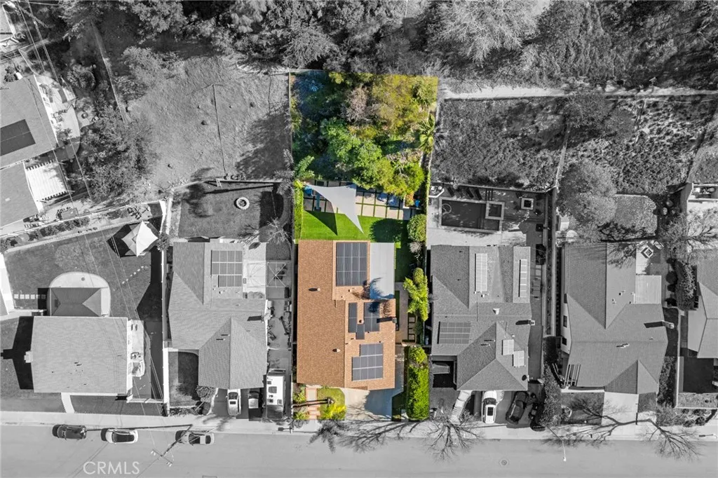 22561 Tula Drive, Saugus, California 91350 home-pic-36