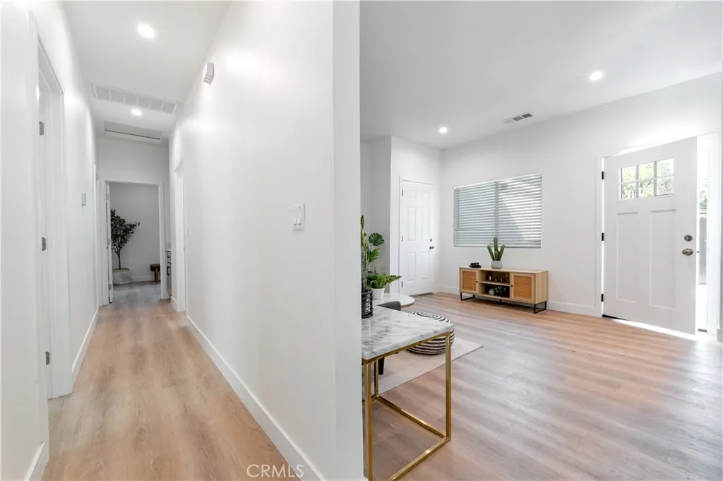 128 S Citrus Avenue, Fullerton, California 92833 home-pic-28