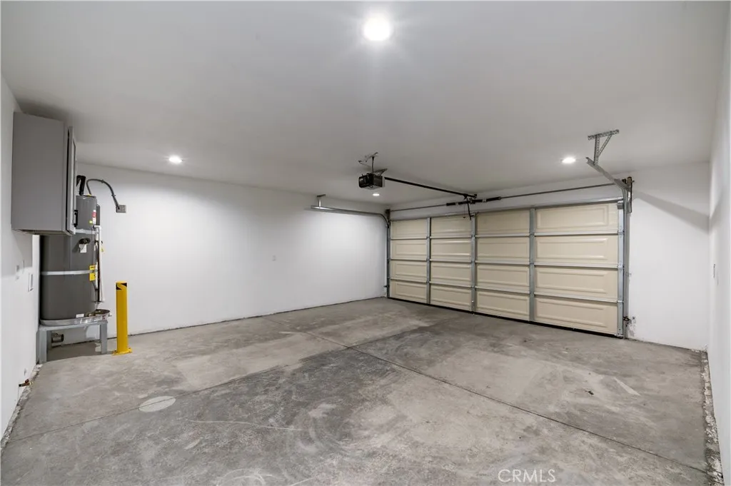 128 S Citrus Avenue, Fullerton, California 92833 home-pic-40