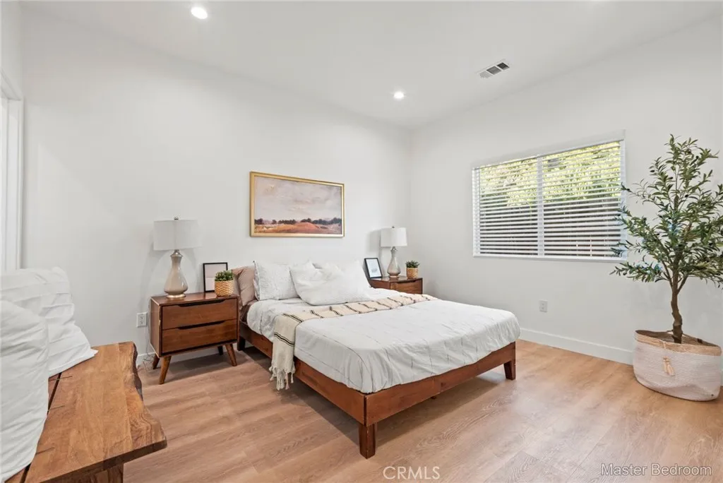128 S Citrus Avenue, Fullerton, California 92833 home-pic-30