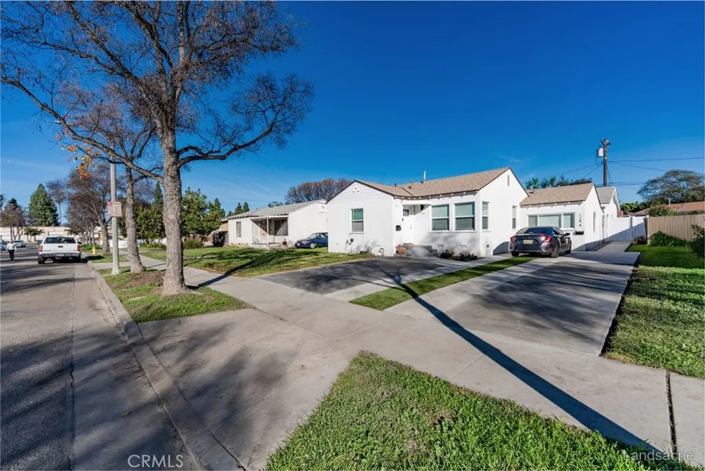 128 S Citrus Avenue, Fullerton, California 92833 home-pic-45