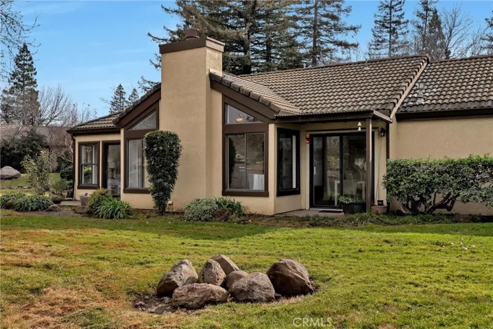 17 Sierra Lakeside, Chico, California 95928