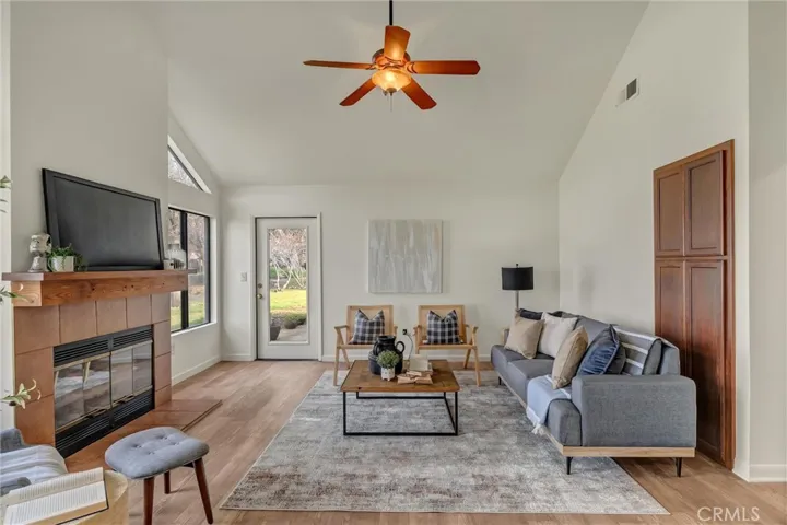 17 Sierra Lakeside, Chico, California 95928