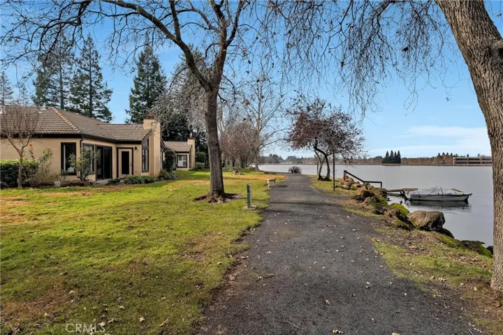 17 Sierra Lakeside, Chico, California 95928