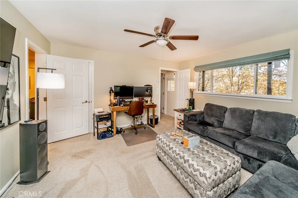 1181 Voltaire, Lake Arrowhead, California 92352 home-pic-39
