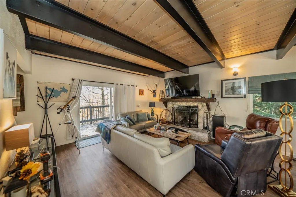 1181 Voltaire, Lake Arrowhead, California 92352 home-pic-18
