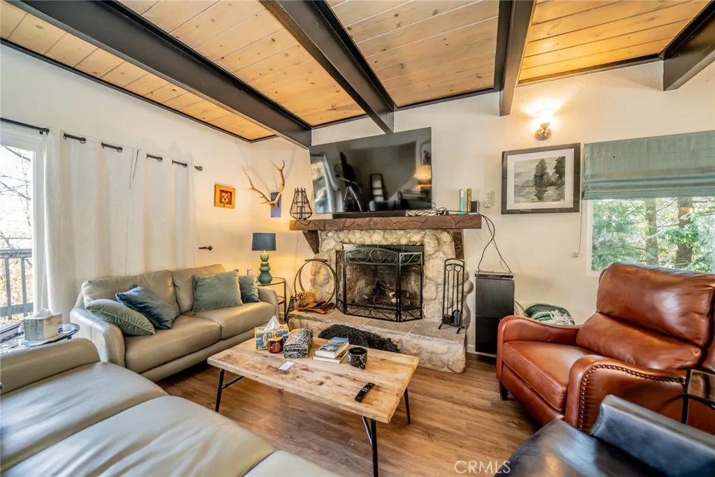 1181 Voltaire, Lake Arrowhead, California 92352 home-pic-13