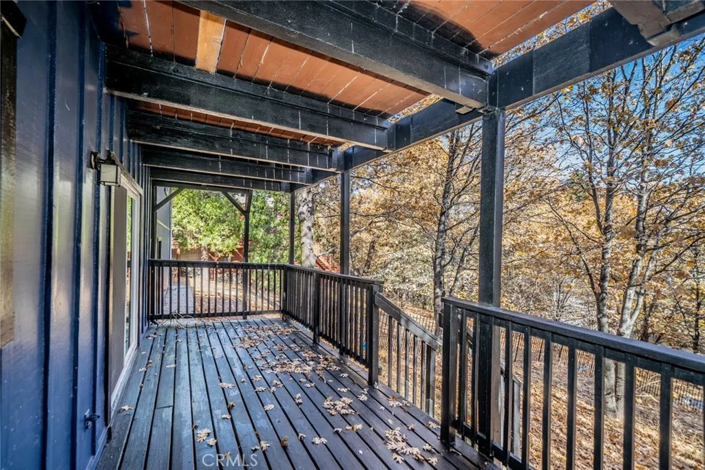 1181 Voltaire, Lake Arrowhead, California 92352 home-pic-42