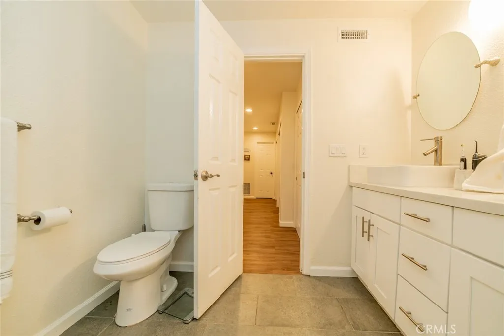 1181 Voltaire, Lake Arrowhead, California 92352 home-pic-36