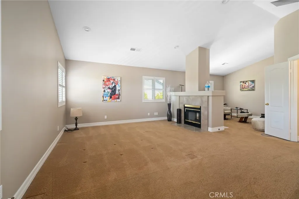 23069 Sweetbay Circle, Wildomar, California 92595 home-pic-20