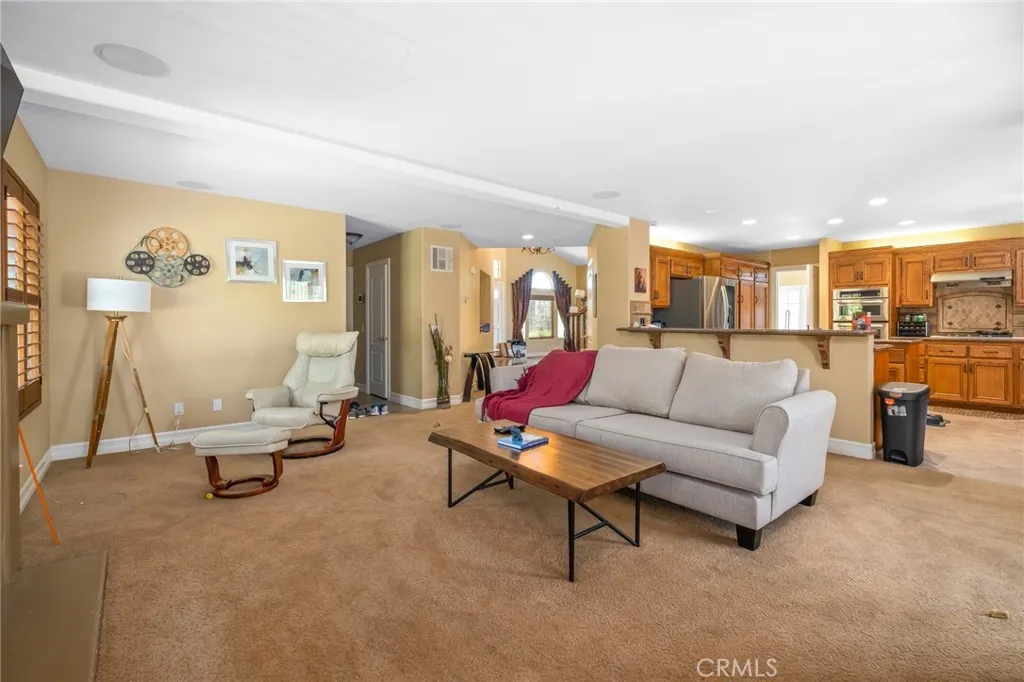 23069 Sweetbay Circle, Wildomar, California 92595 home-pic-14
