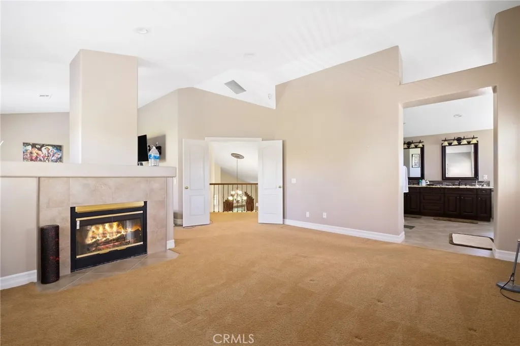 23069 Sweetbay Circle, Wildomar, California 92595 home-pic-22