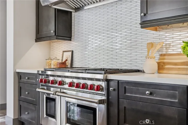 53 Thrasher, Irvine, California 92618