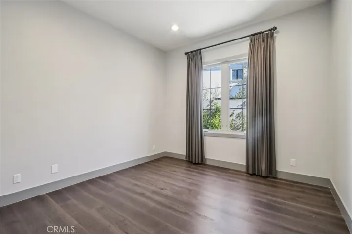 53 Thrasher, Irvine, California 92618