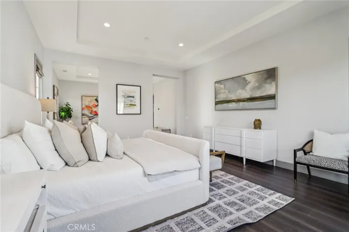 53 Thrasher, Irvine, California 92618