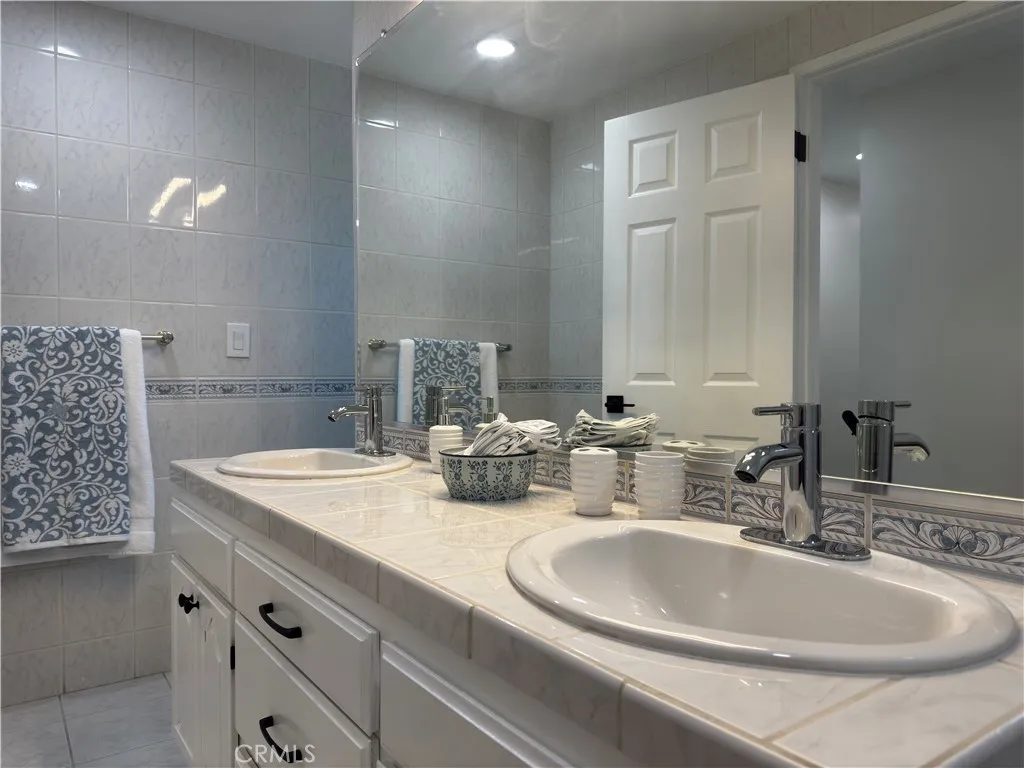 1716 Celeste Lane, Fullerton, California 92833 home-pic-29