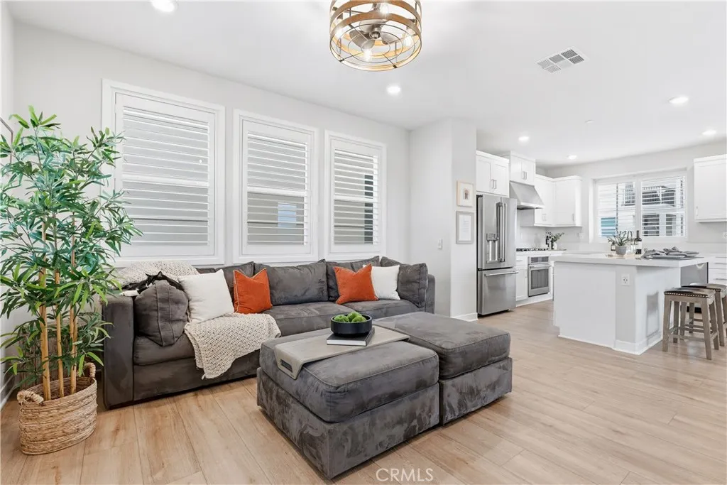 75 Gander Court, Rancho Mission Viejo, California 92694 home-pic-12